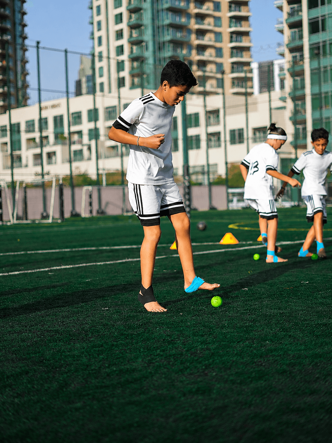Foundation pathway players